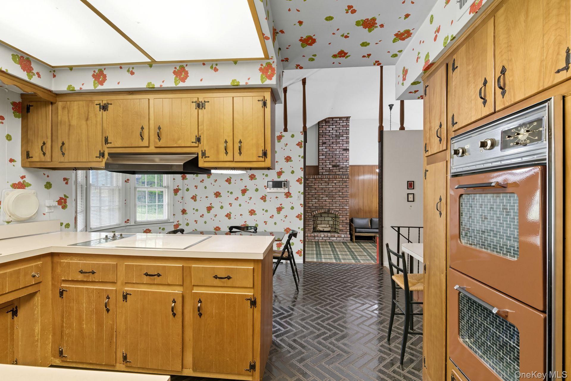 #9 photo, 36 Lisa Drive, Dix Hills , NY 11746