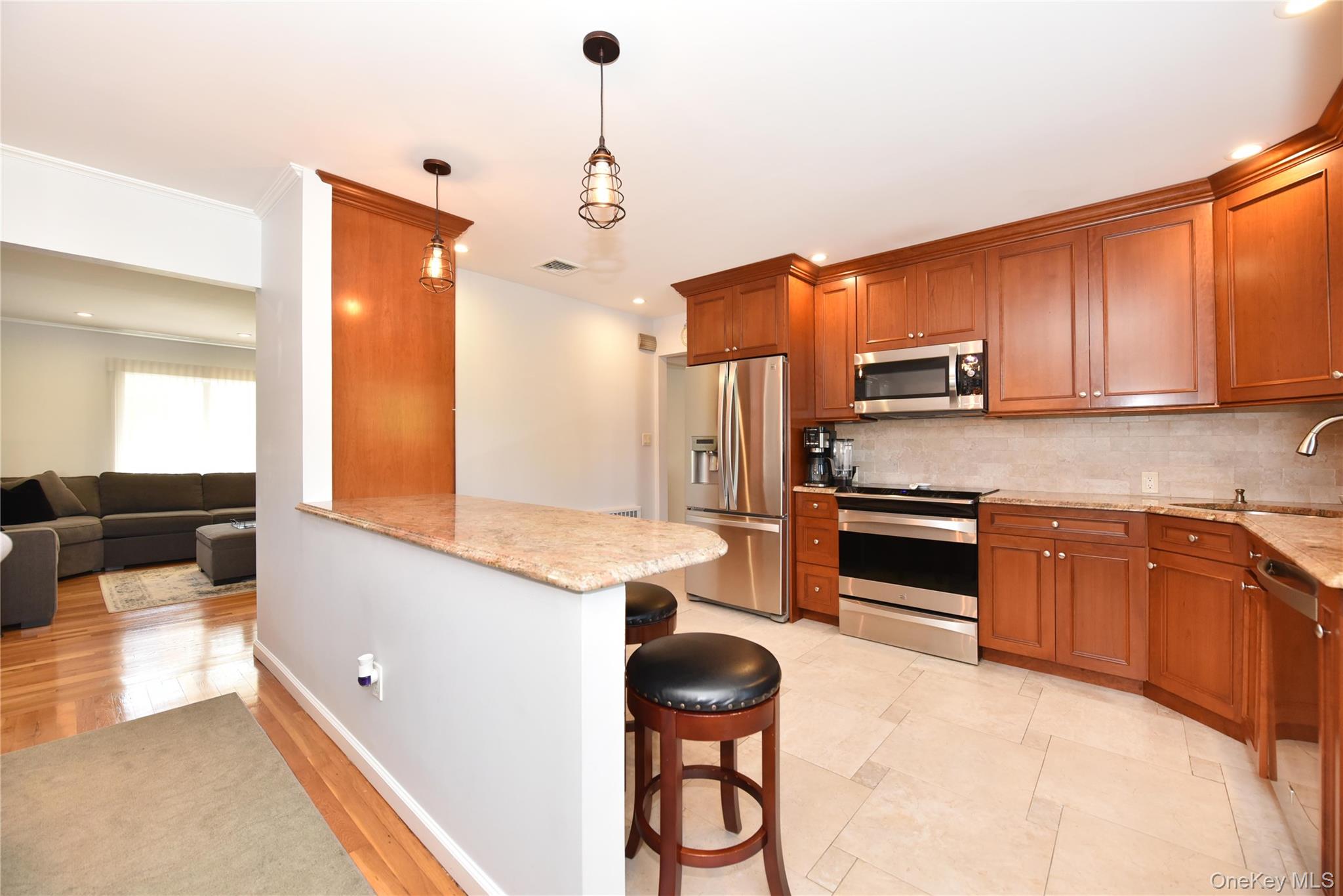 #12 photo, 576 Western Park Drive, ナッソー郡 West Hempstead , NY 11552