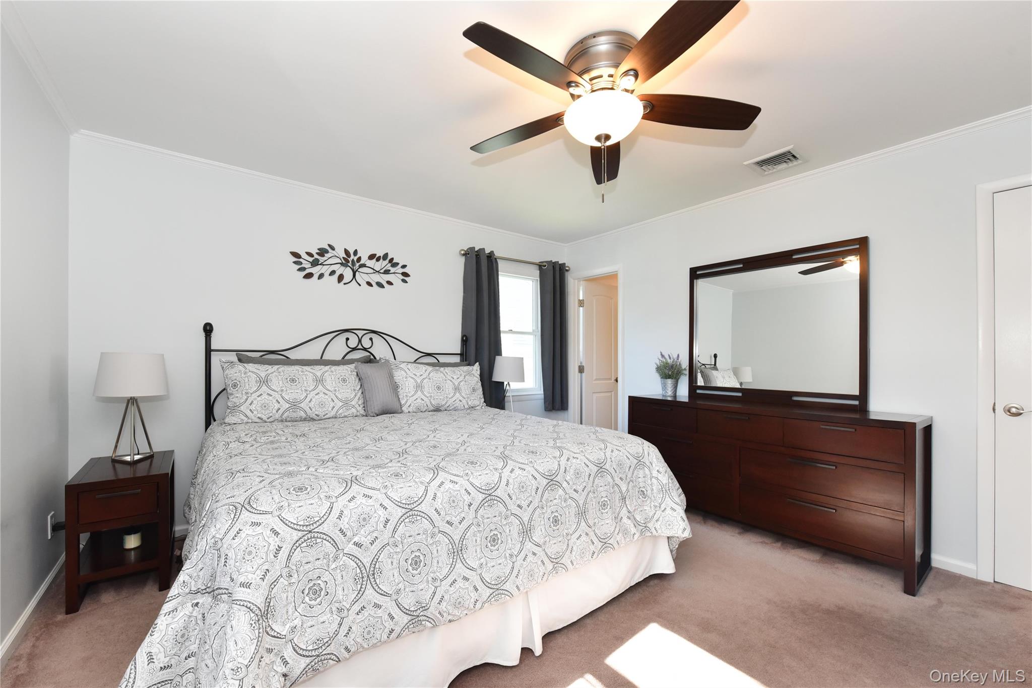 #16 photo, 576 Western Park Drive, ナッソー郡 West Hempstead , NY 11552