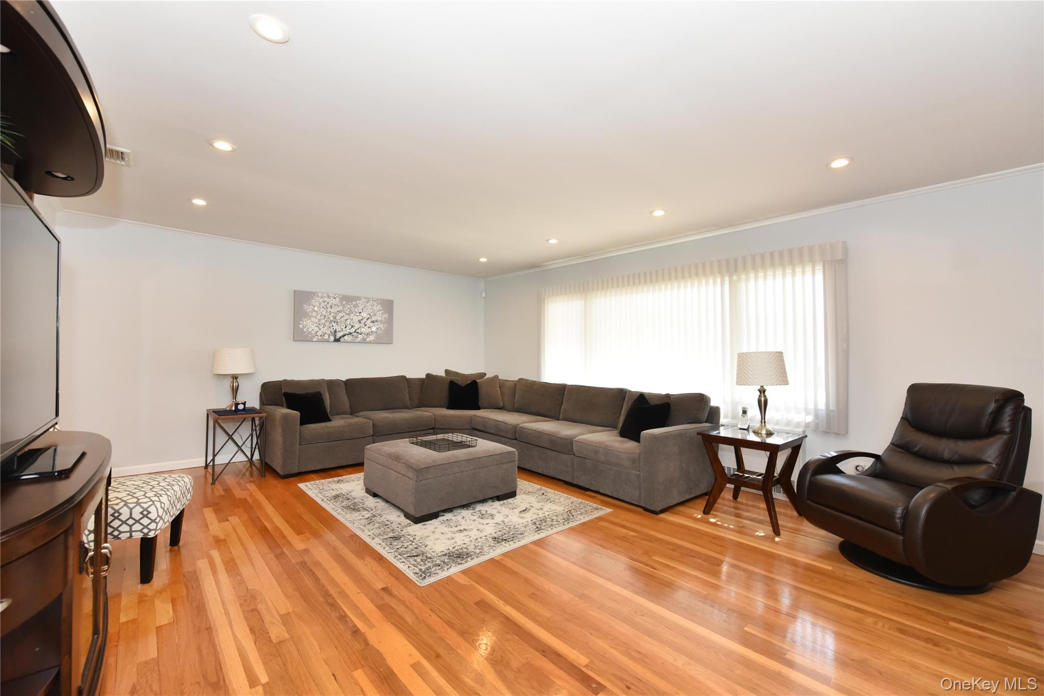 #8 photo, 576 Western Park Drive, ナッソー郡 West Hempstead , NY 11552