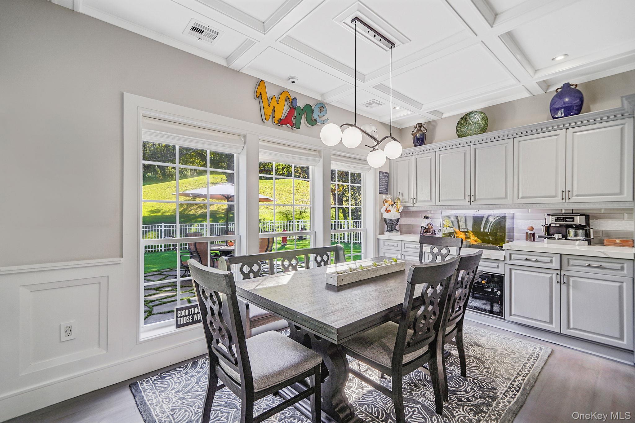 #13 photo, 14 Hamlet Drive, サフォーク郡 Hauppauge , NY 11788