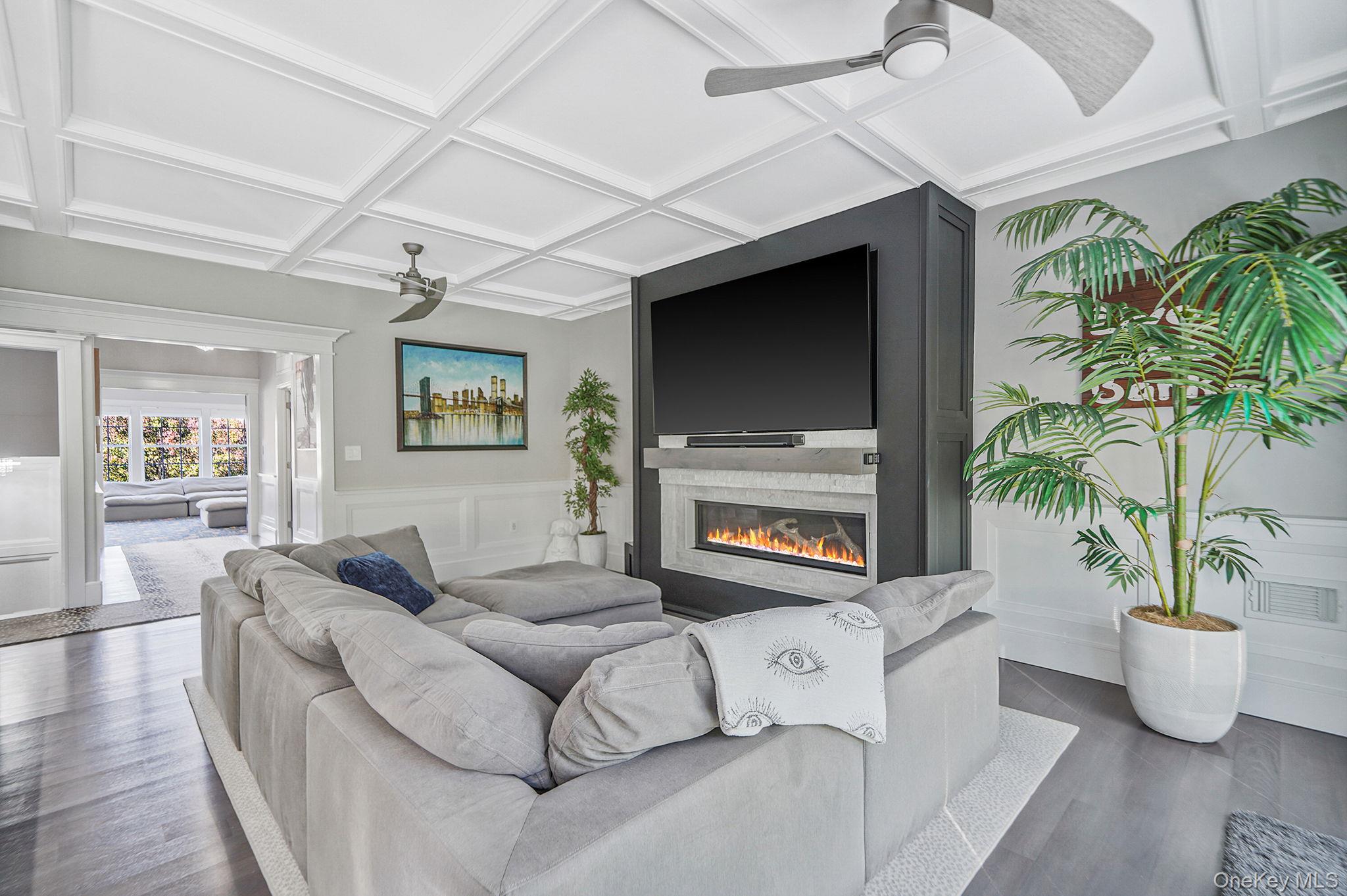 #15 photo, 14 Hamlet Drive, サフォーク郡 Hauppauge , NY 11788