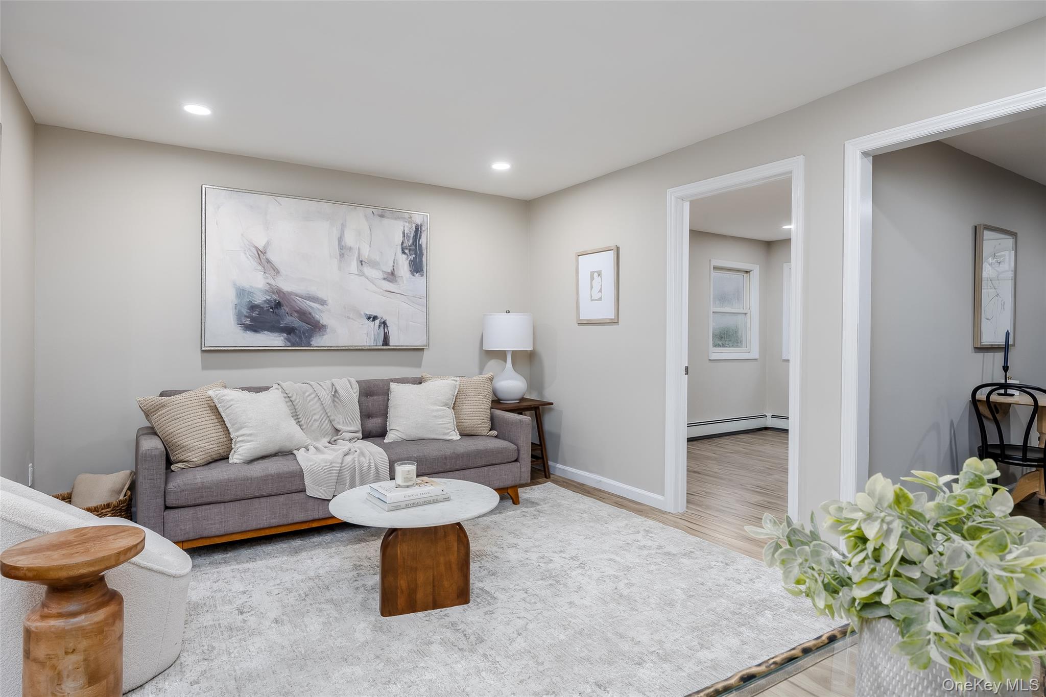 #14 photo, 60 Cedarhurst Avenue, サフォーク郡 Selden , NY 11784