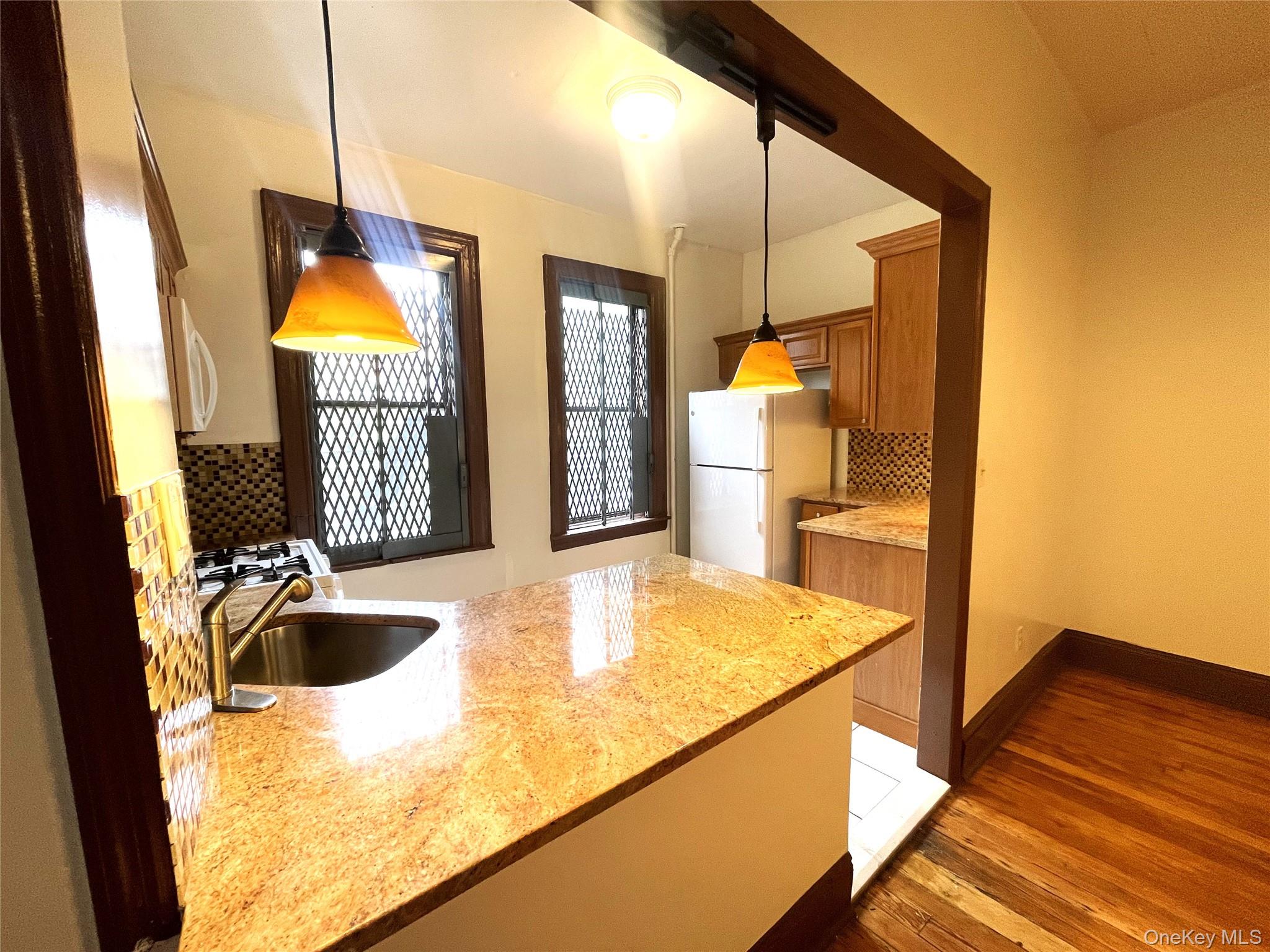 #5 photo, 513 Park Place, ブルックリン区 Brooklyn , NY 11238