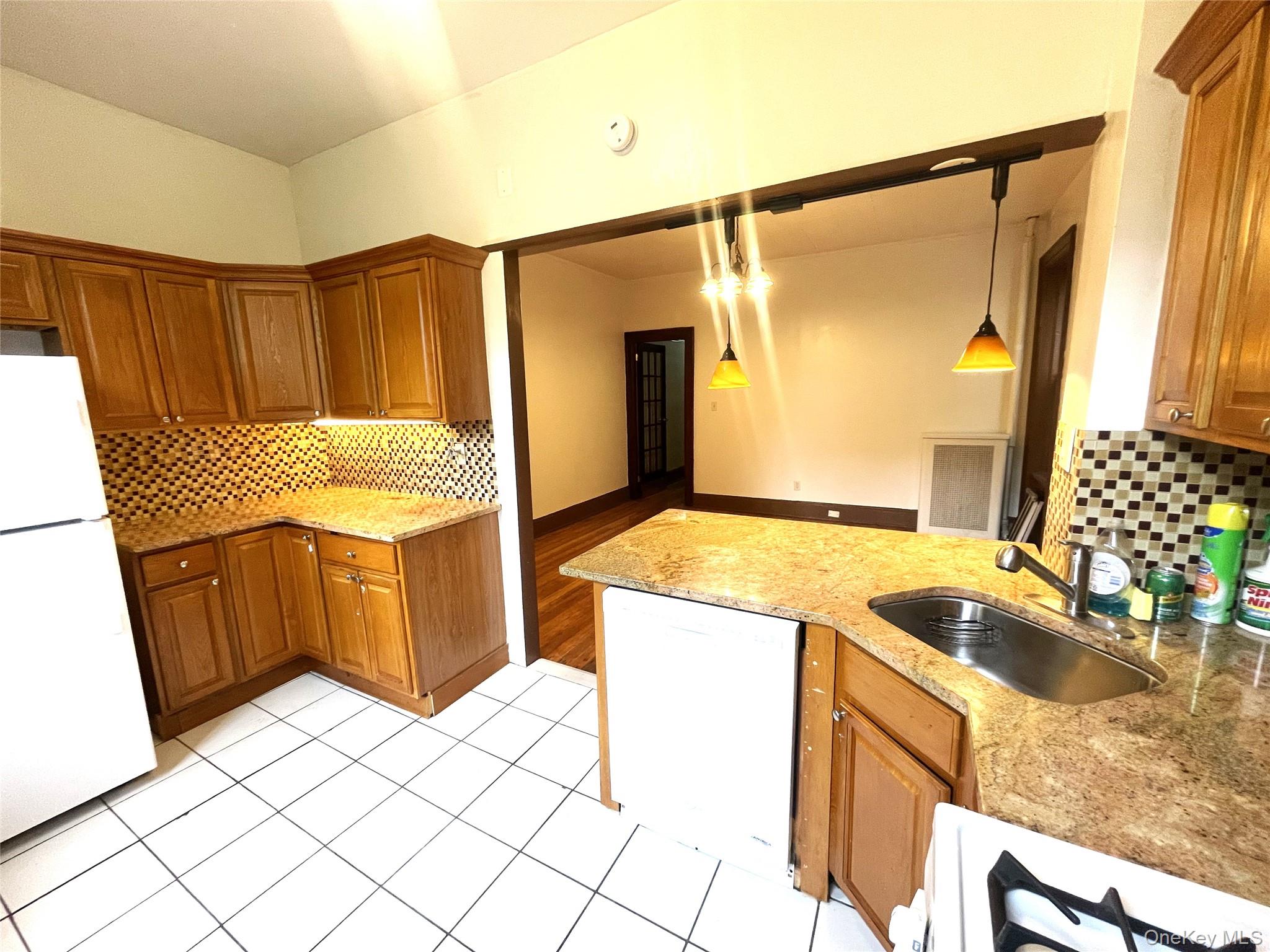 #8 photo, 513 Park Place, ブルックリン区 Brooklyn , NY 11238