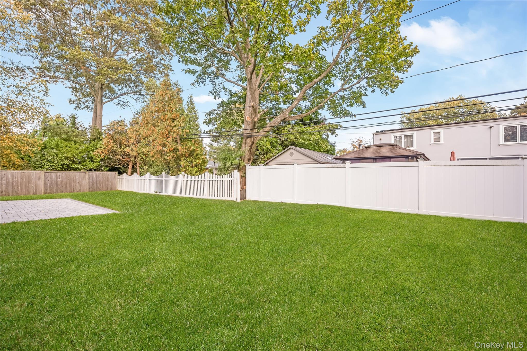 #4 photo, 985 Douglas Avenue, ナッソー郡 Wantagh , NY 11793