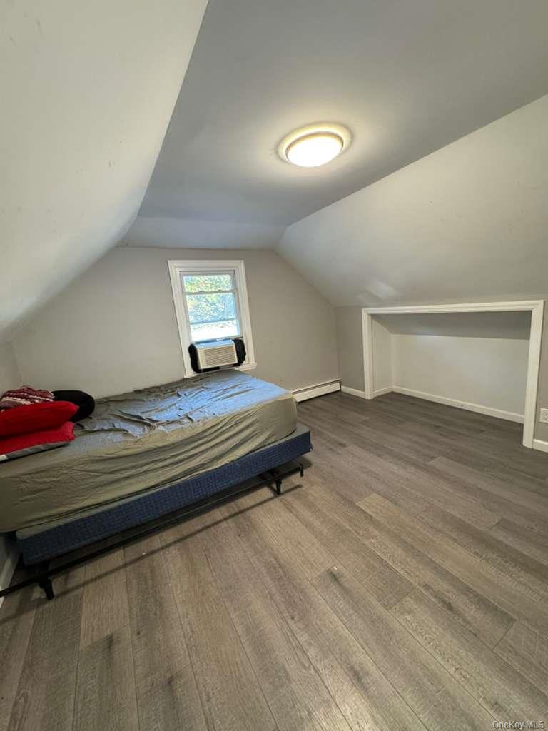 #20 photo, 8 Paul Drive, サフォーク郡 Mastic , NY 11950