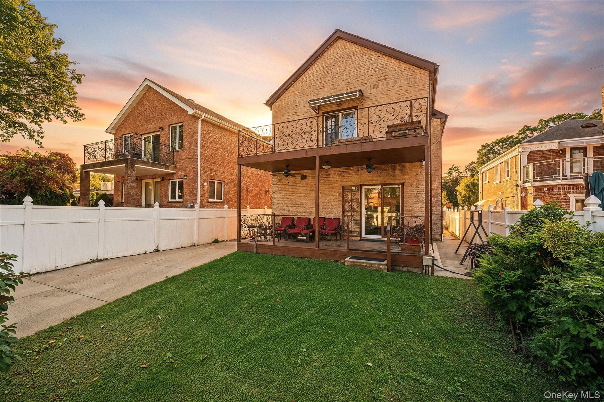 #11 photo, 18631 Radnor Road, Jamaica Estates , NY 11432