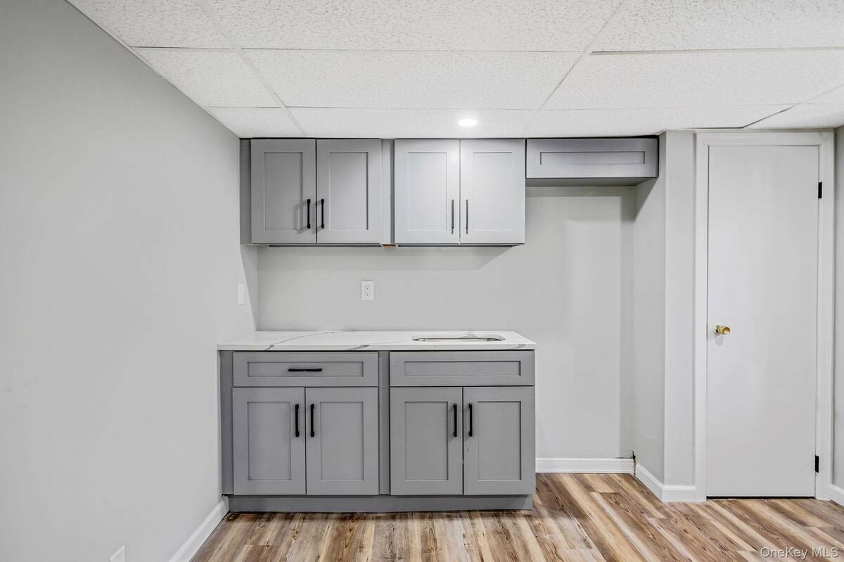 #20 photo, 45 Arrowhead Drive, サフォーク郡 Shirley , NY 11967