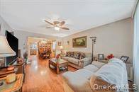 #6 photo, 4104 Ave S, Marine Park , NY 11234