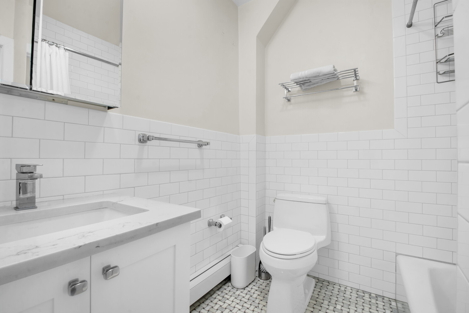 #16 photo, New York City, マンハッタン East Village , NY 10003