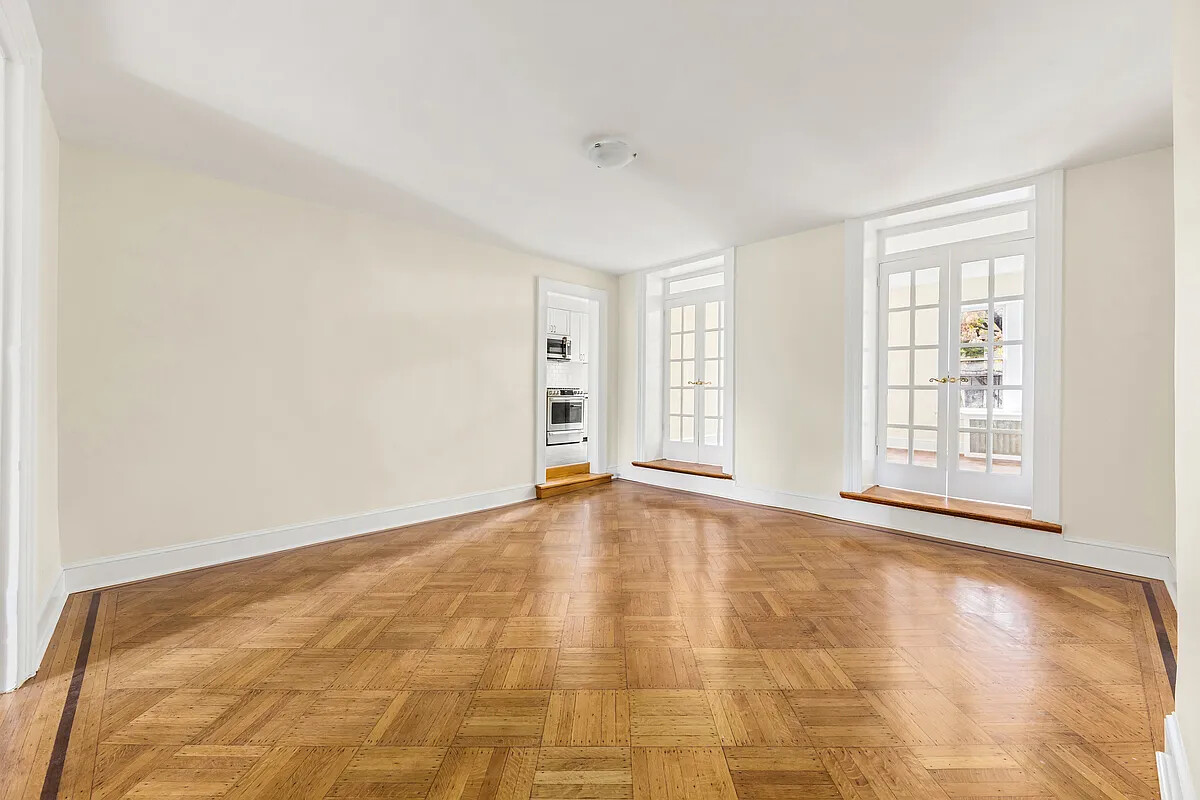 #7 photo, New York City, マンハッタン East Village , NY 10003