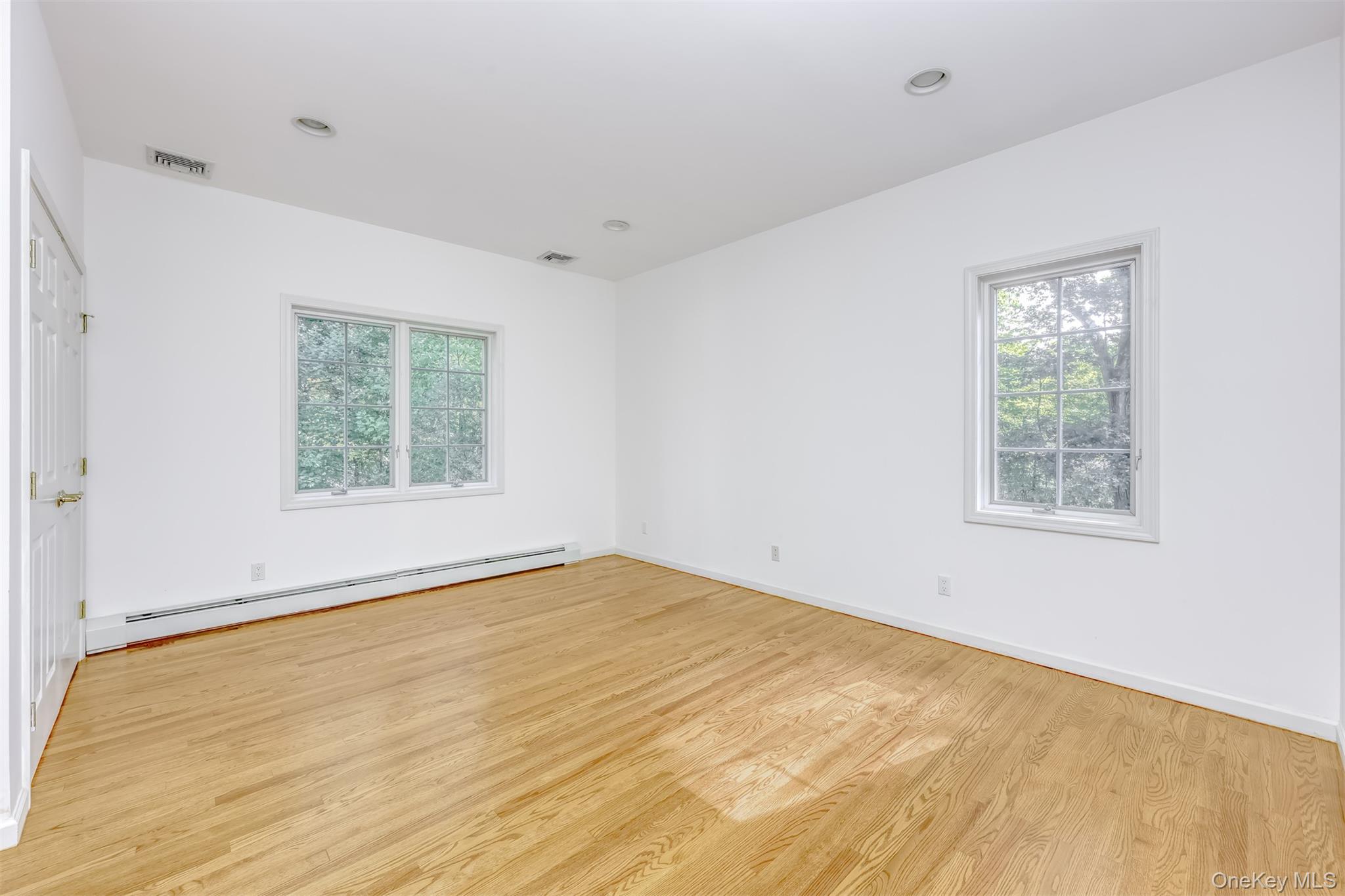 #16 photo, 30 Senator Levy Drive, Montebello , NY 10901