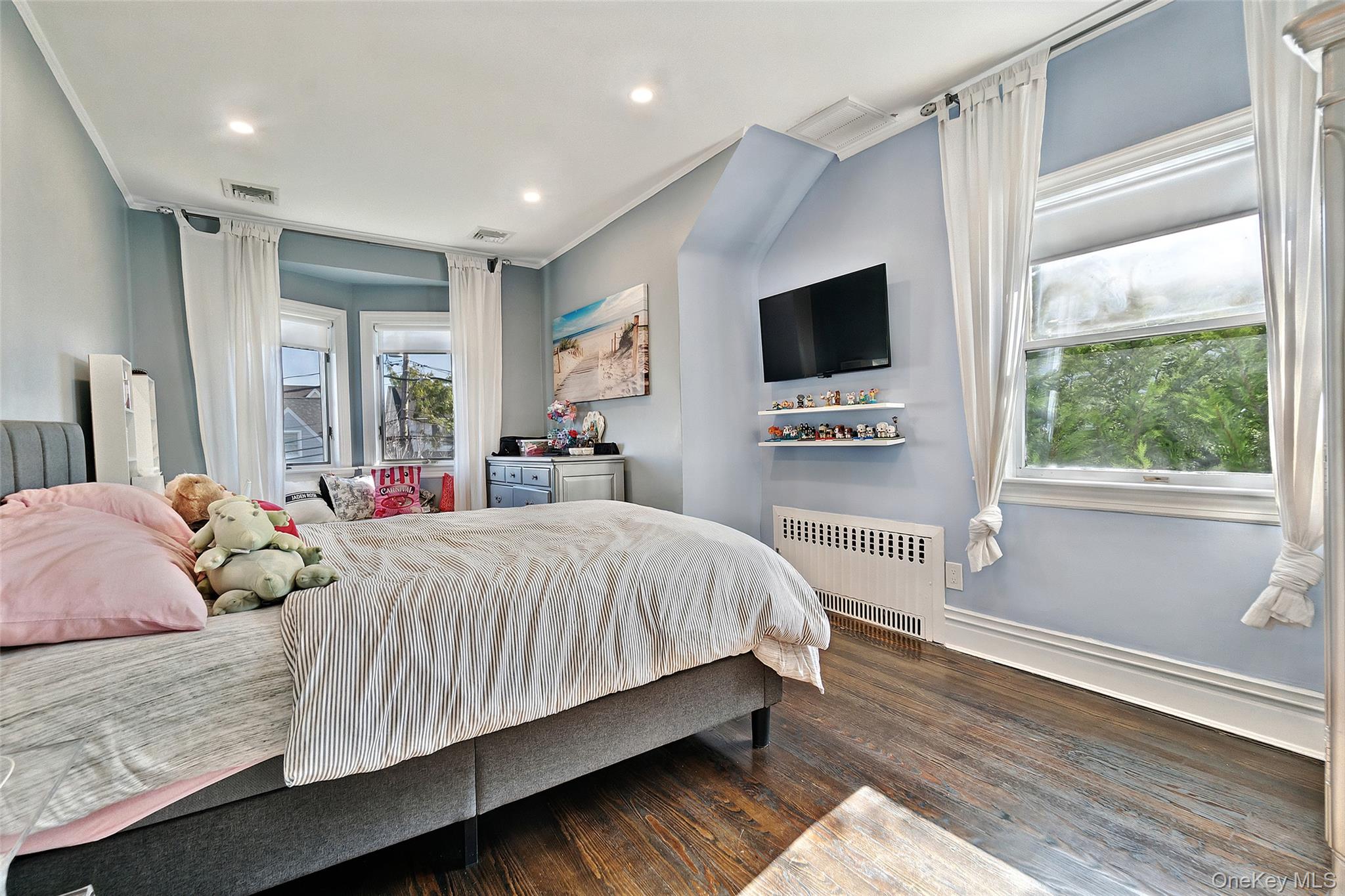 #18 photo, 329 Beach 146th Street, Neponsit , NY 11694