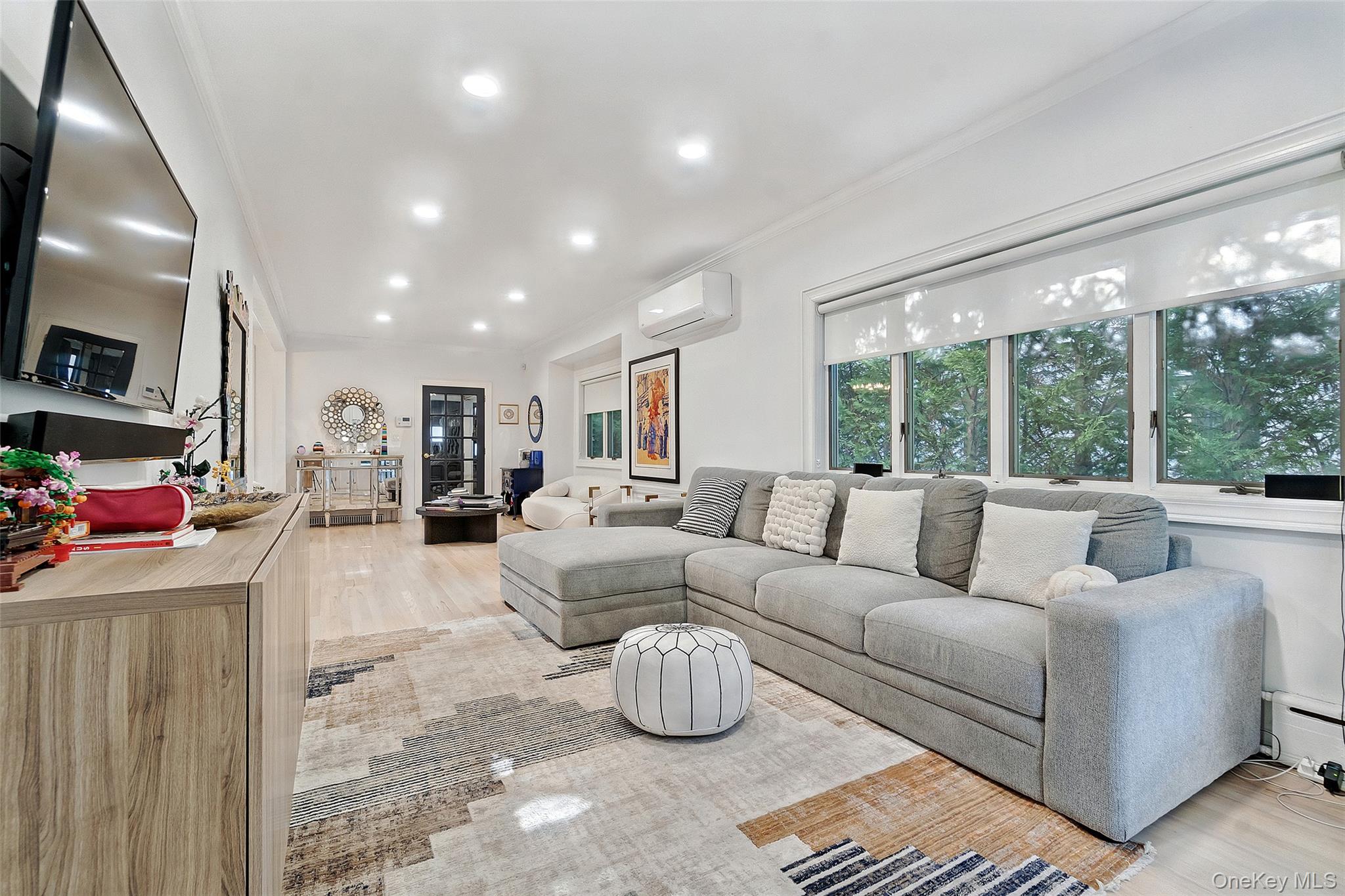 #9 photo, 329 Beach 146th Street, Neponsit , NY 11694