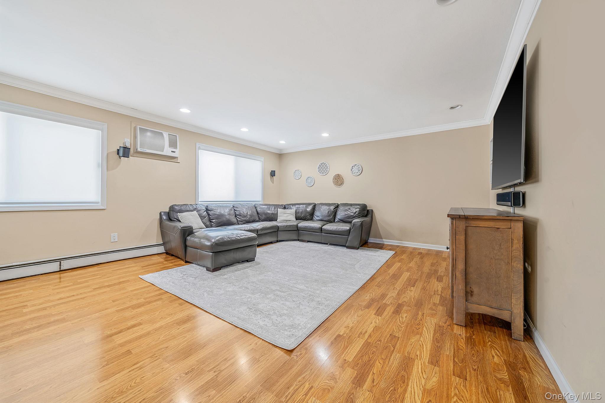 #19 photo, 55 Wexford Drive, サフォーク郡 Oakdale , NY 11769