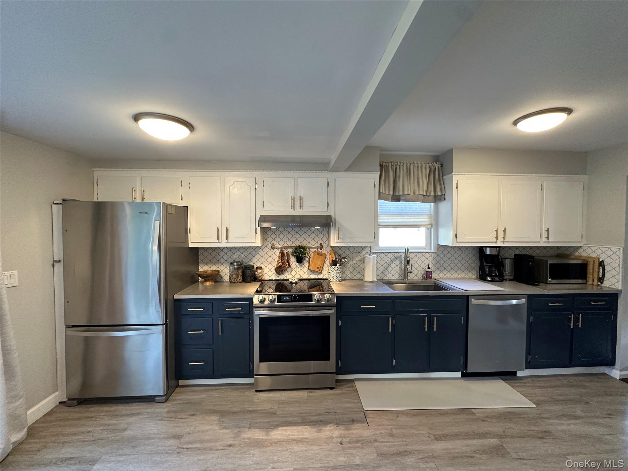 #12 photo, 558 Meadow Road, Kings Park , NY 11754