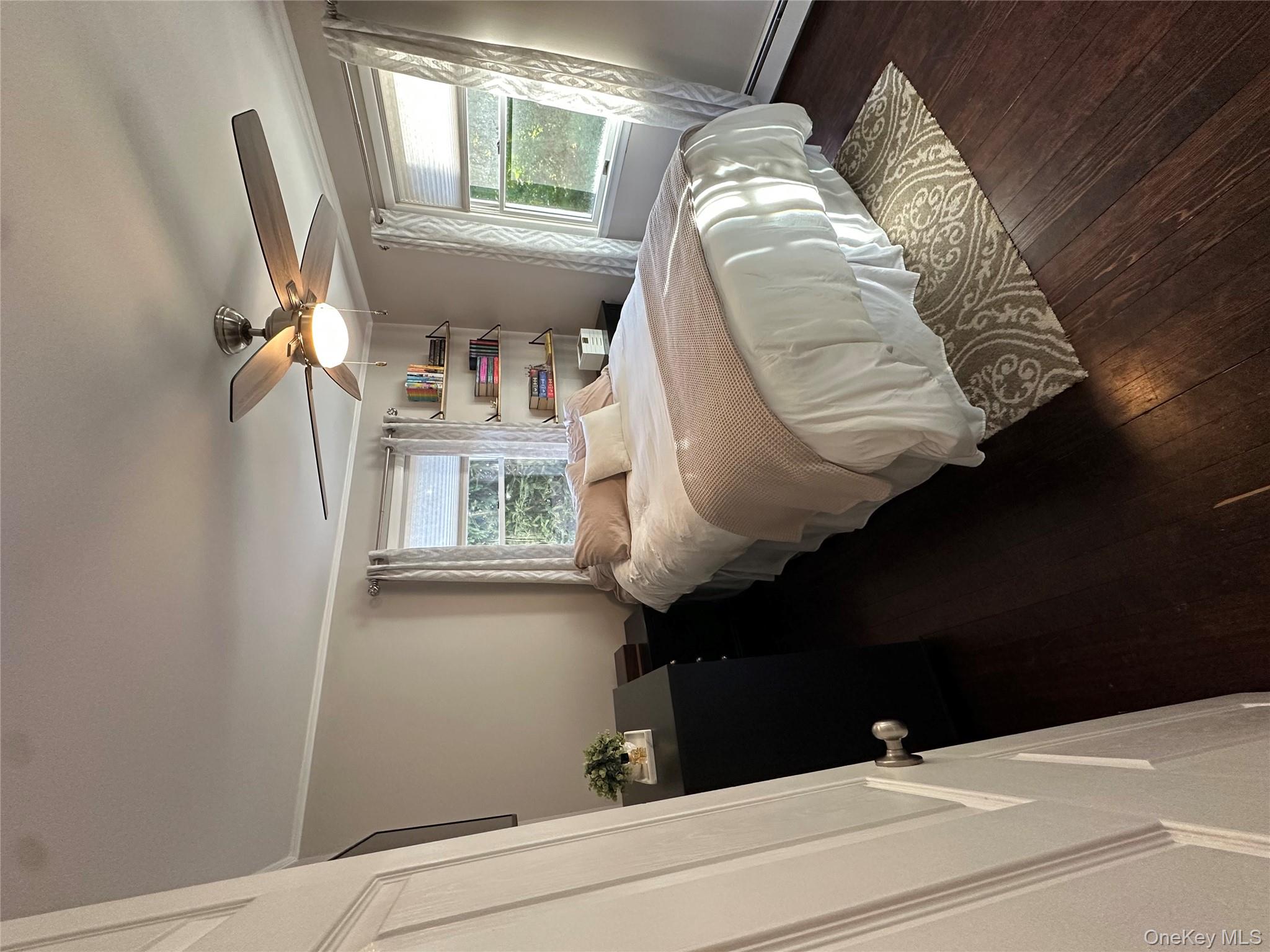 #16 photo, 558 Meadow Road, Kings Park , NY 11754