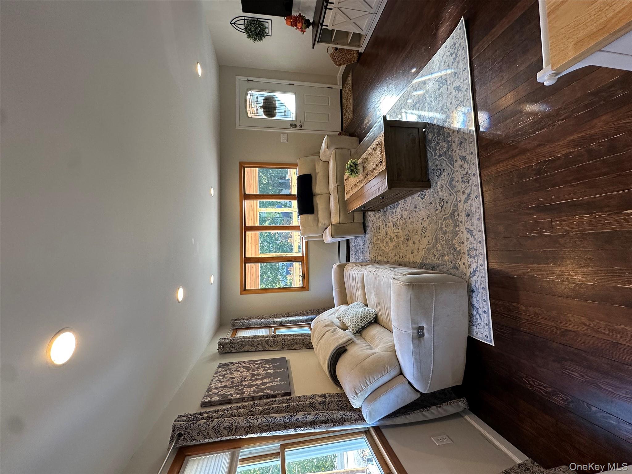 #5 photo, 558 Meadow Road, Kings Park , NY 11754