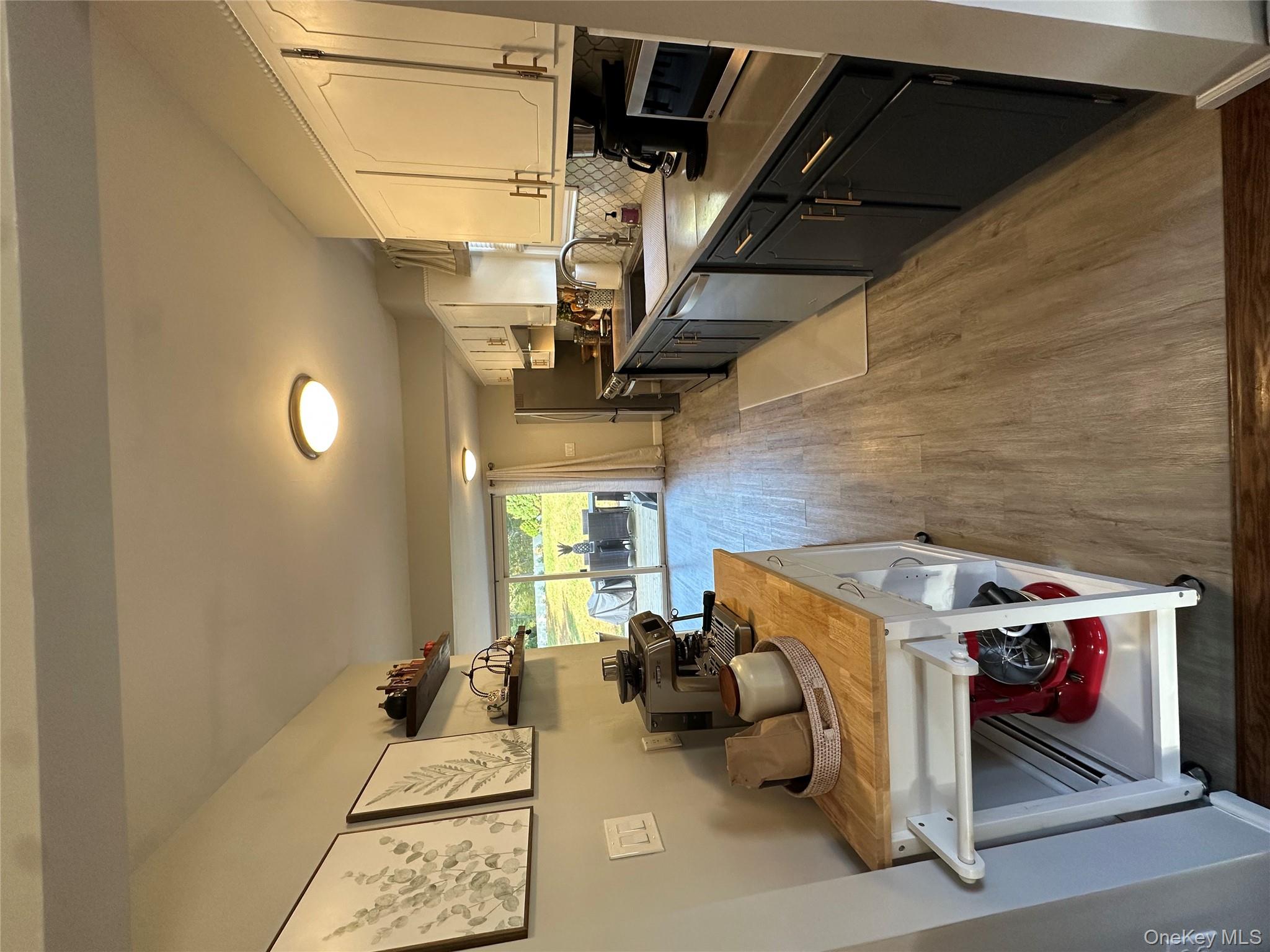 #8 photo, 558 Meadow Road, Kings Park , NY 11754