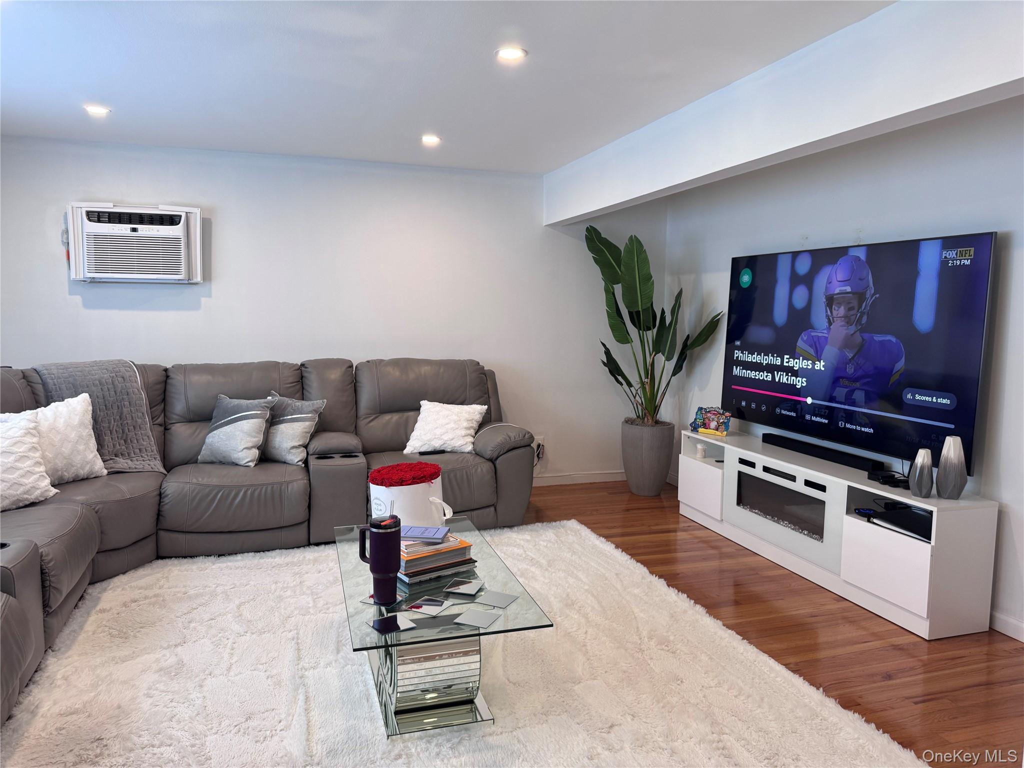 #8 photo, 10 Dougherty Street, ナッソー郡 Glen Cove , NY 11542