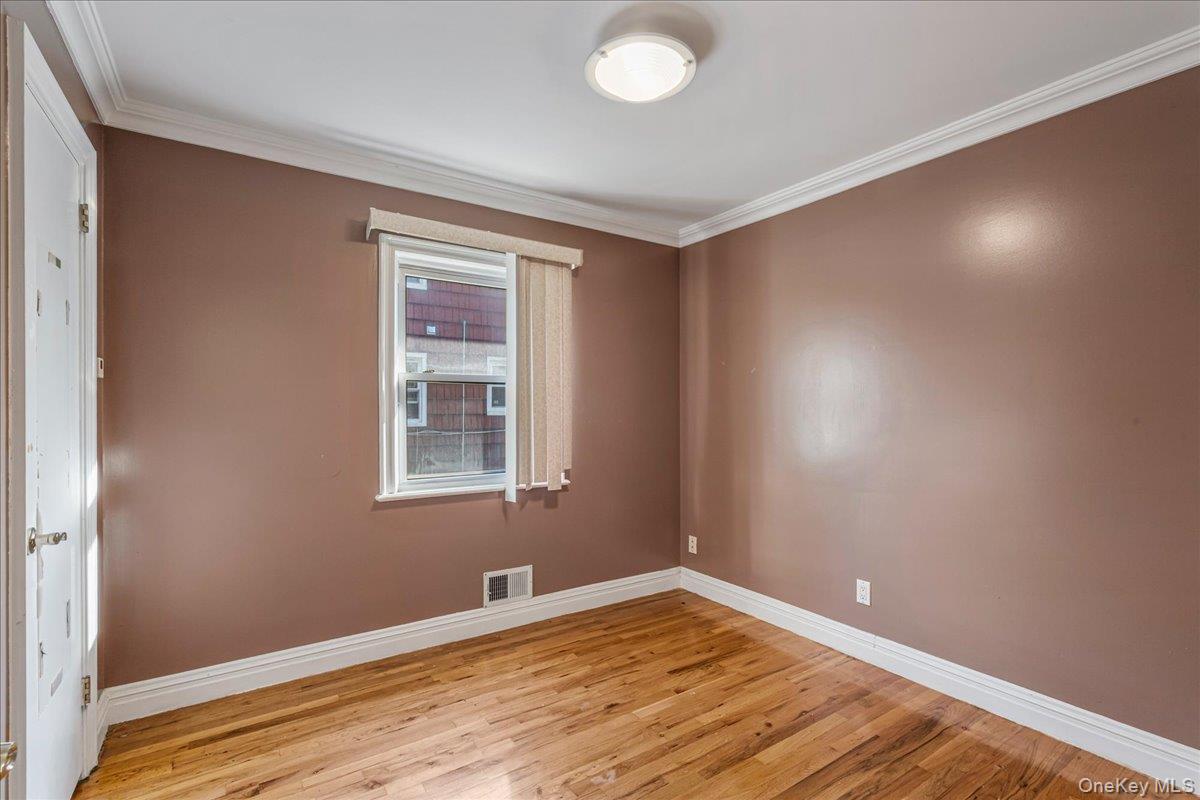 #19 photo, 57-81 228 Street, クイーンズ区 Flushing , NY 11364