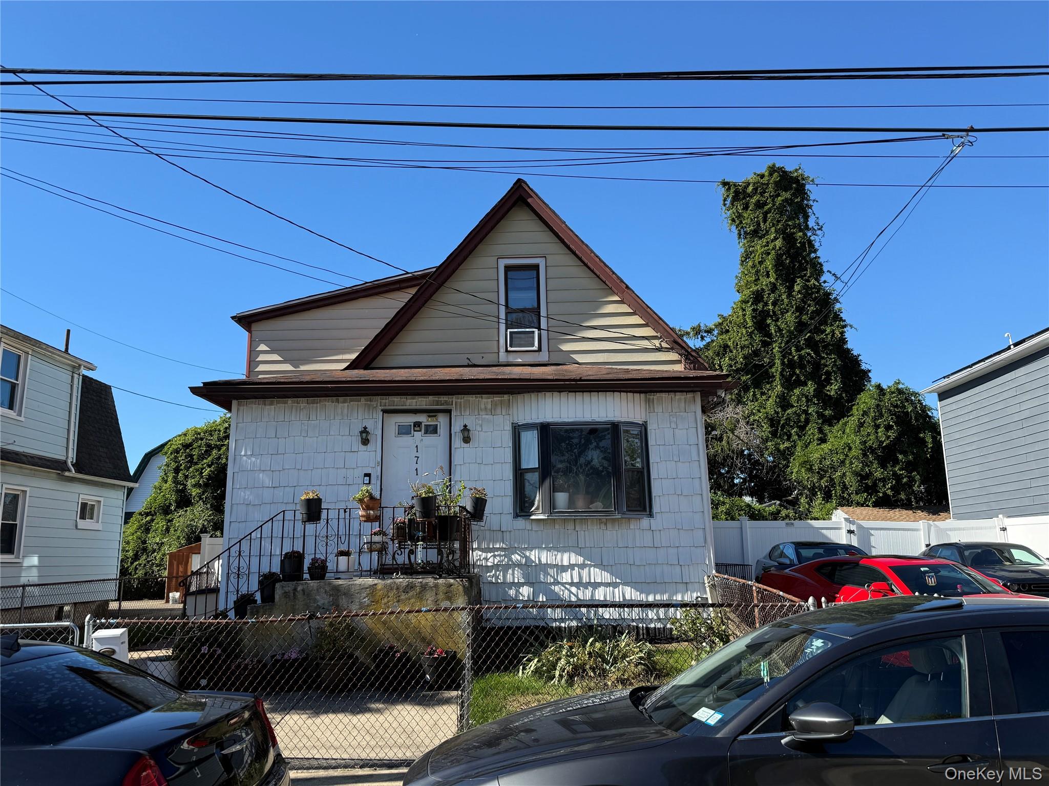 #1 photo, 171 Holland Avenue, ナッソー郡 Elmont , NY 11003