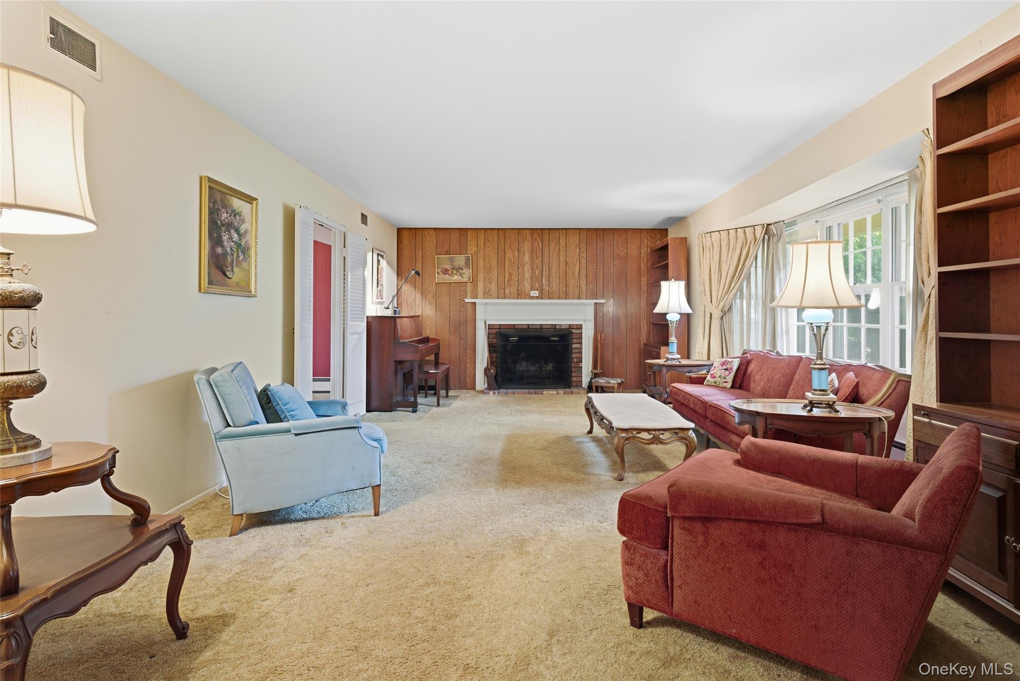 #4 photo, 4 Mystic Court, サフォーク郡 Stony Brook , NY 11790