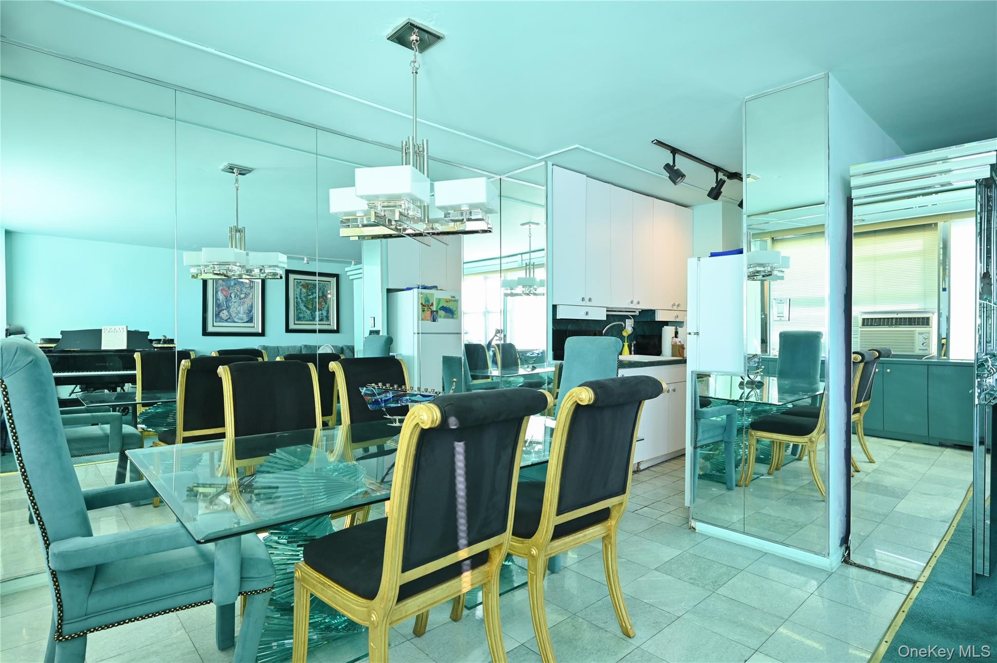 #14 photo, 61-20 Grand Central Parkway, クイーンズ区 Forest Hills , NY 11375