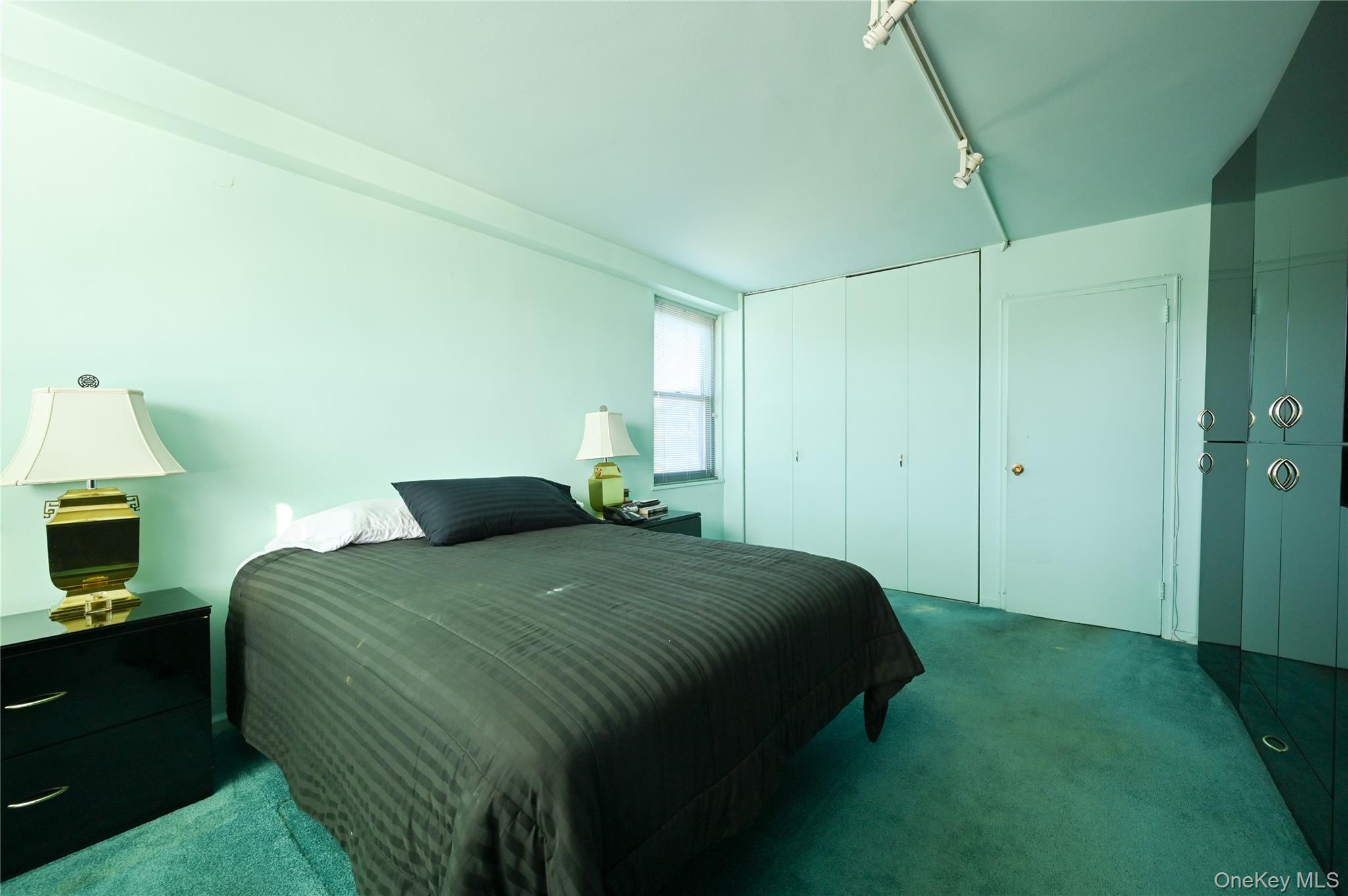 #18 photo, 61-20 Grand Central Parkway, クイーンズ区 Forest Hills , NY 11375