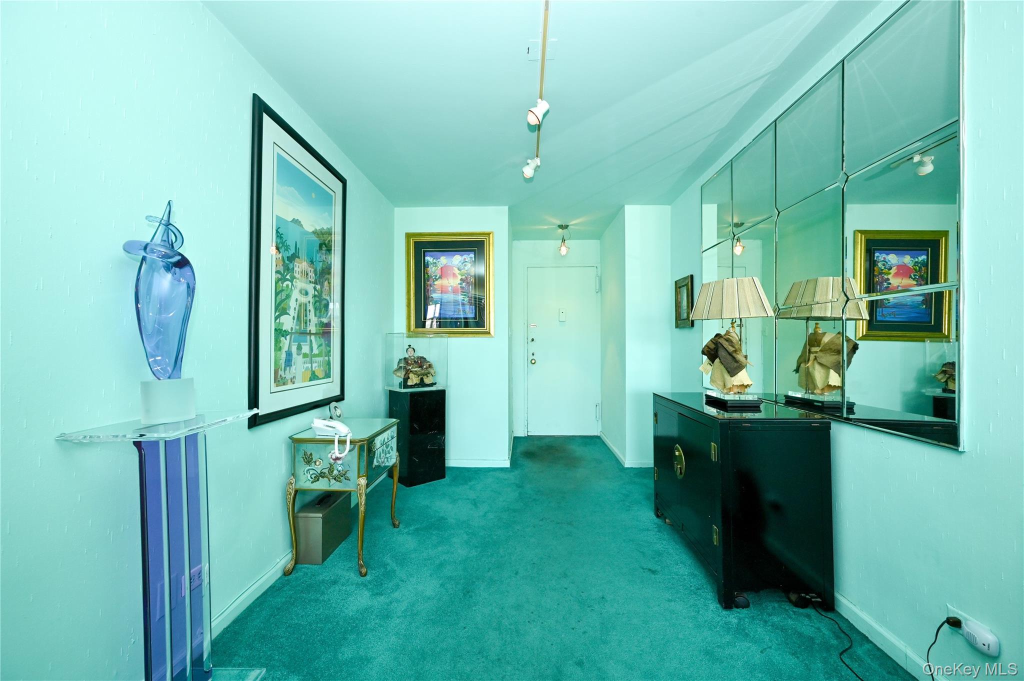 #7 photo, 61-20 Grand Central Parkway, クイーンズ区 Forest Hills , NY 11375