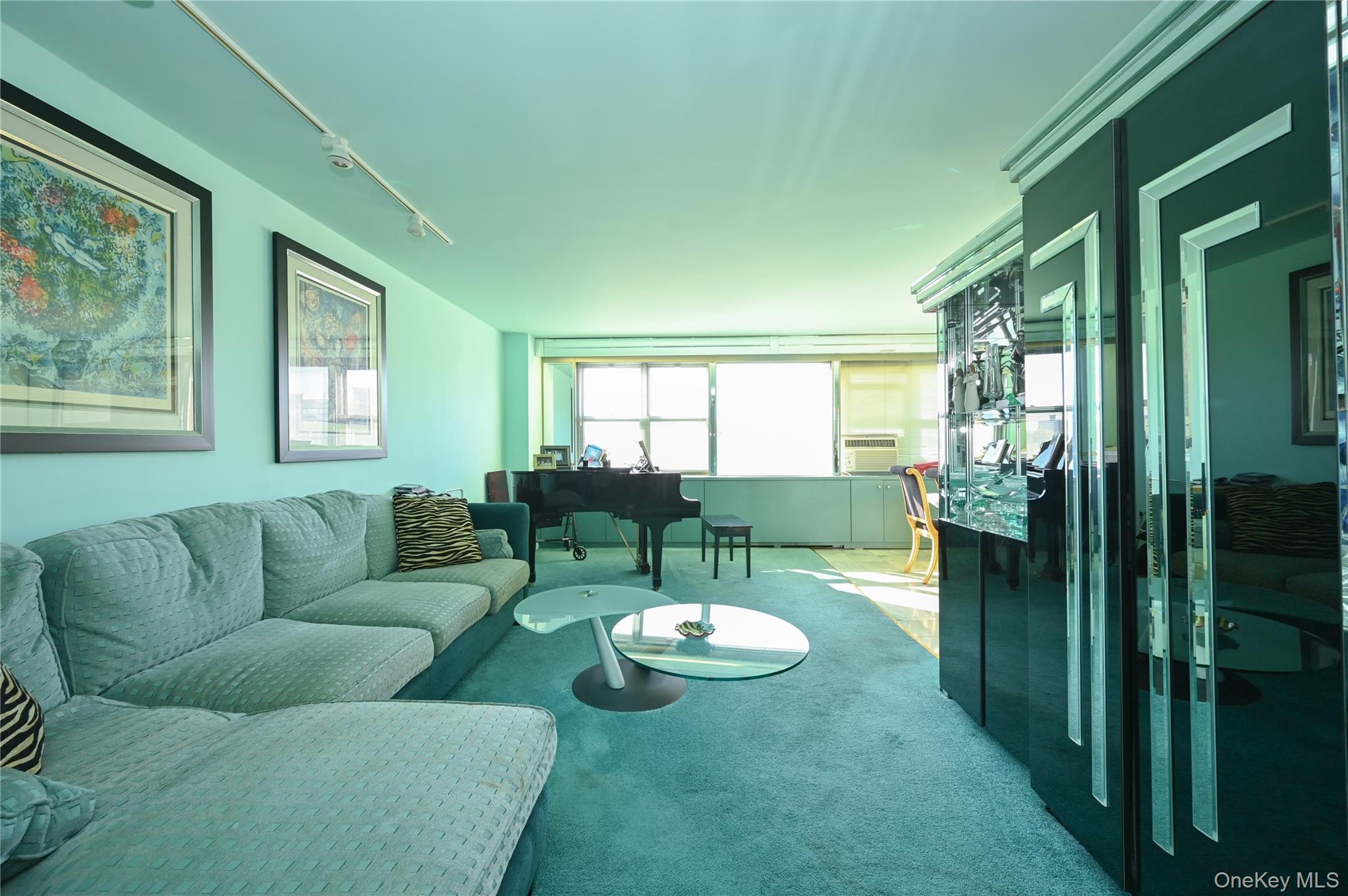 #9 photo, 61-20 Grand Central Parkway, クイーンズ区 Forest Hills , NY 11375