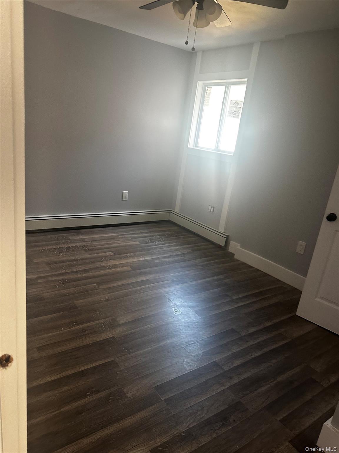 #6 photo, 4 Ashton Road, サフォーク郡 Medford , NY 11763