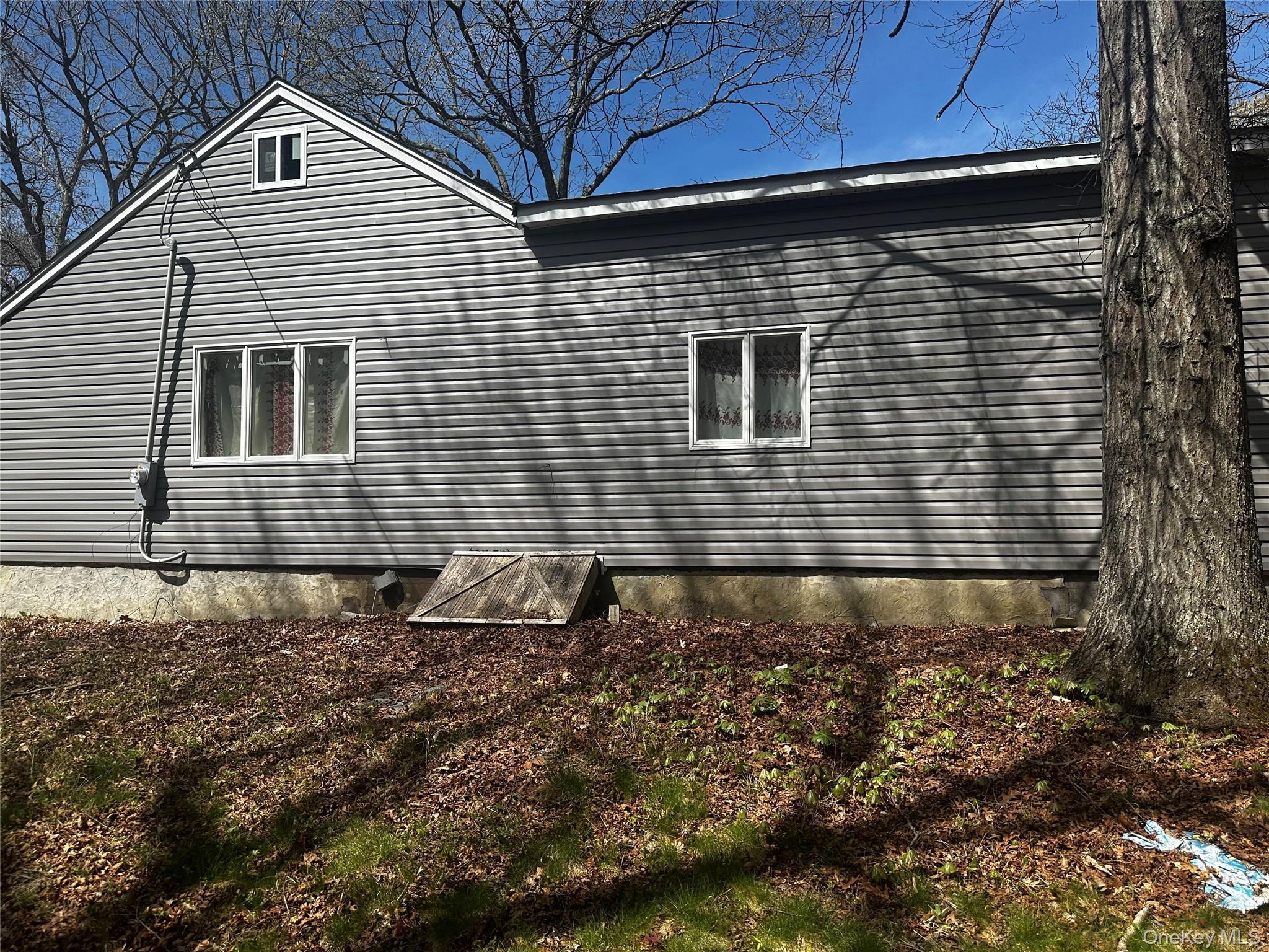 #7 photo, 4 Ashton Road, サフォーク郡 Medford , NY 11763