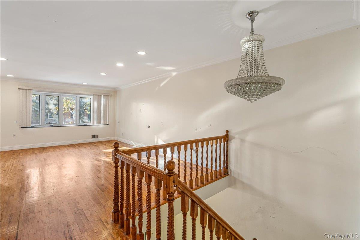 #7 photo, 5781 228 Street, クイーンズ区 Bayside , NY 11364