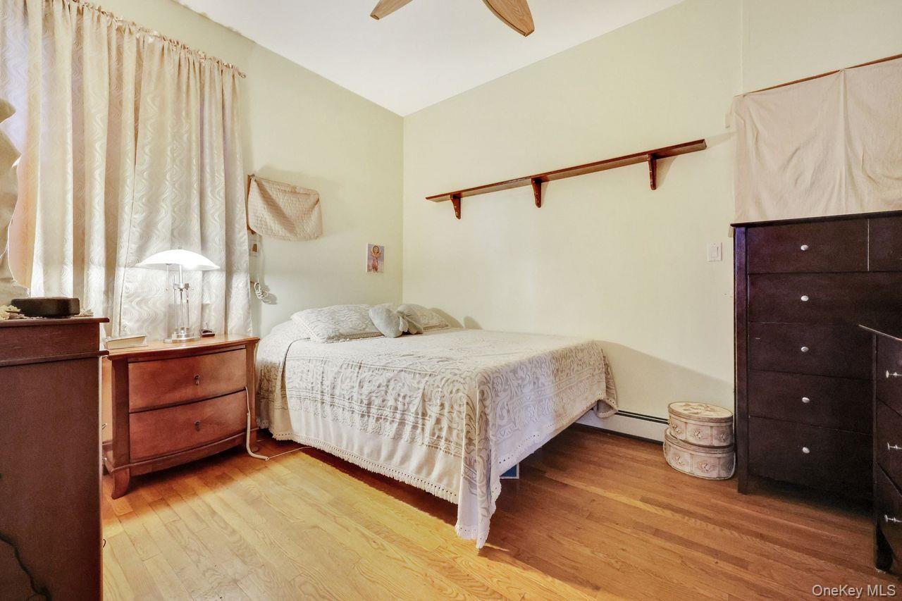 #16 photo, 17 Oxford Street, ナッソー郡 Malverne , NY 11565