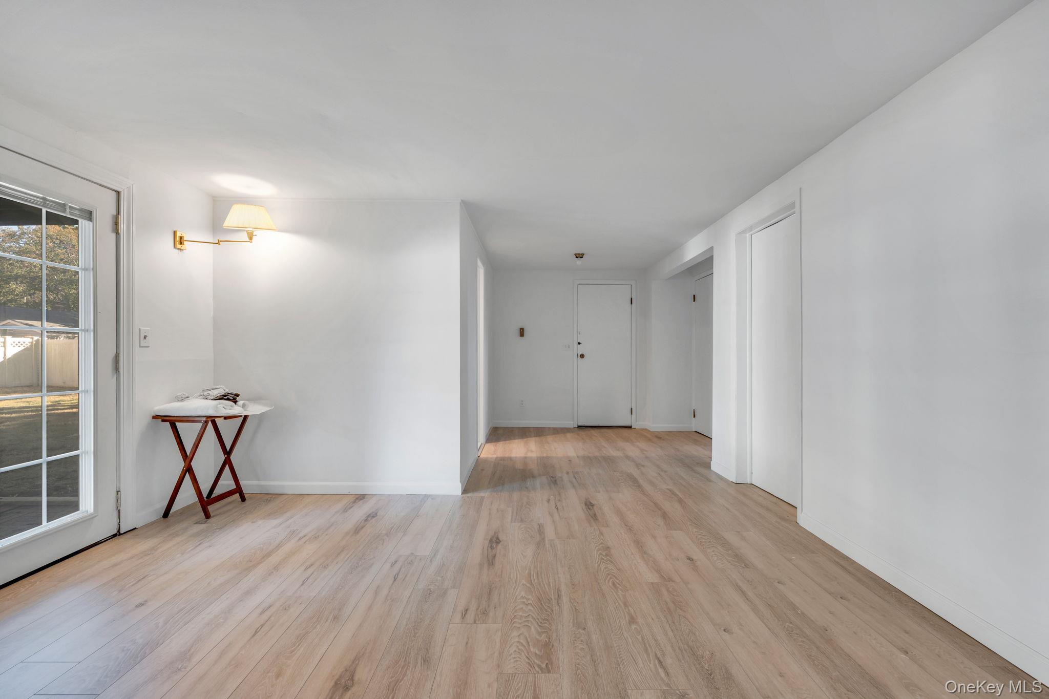 #11 photo, 31 Virginia Court, サフォーク郡 Sayville , NY 11782