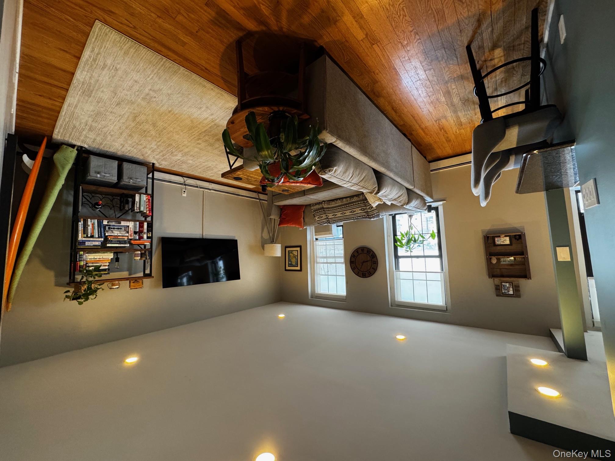 #4 photo, 310 Riverside Blvd, ナッソー郡 Long Beach , NY 11561