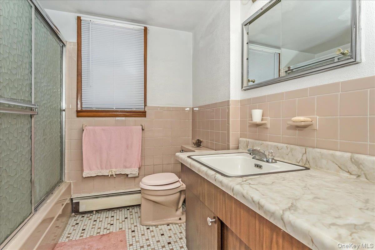 #17 photo, 12 Roxy Place, ナッソー郡 Lynbrook , NY 11563