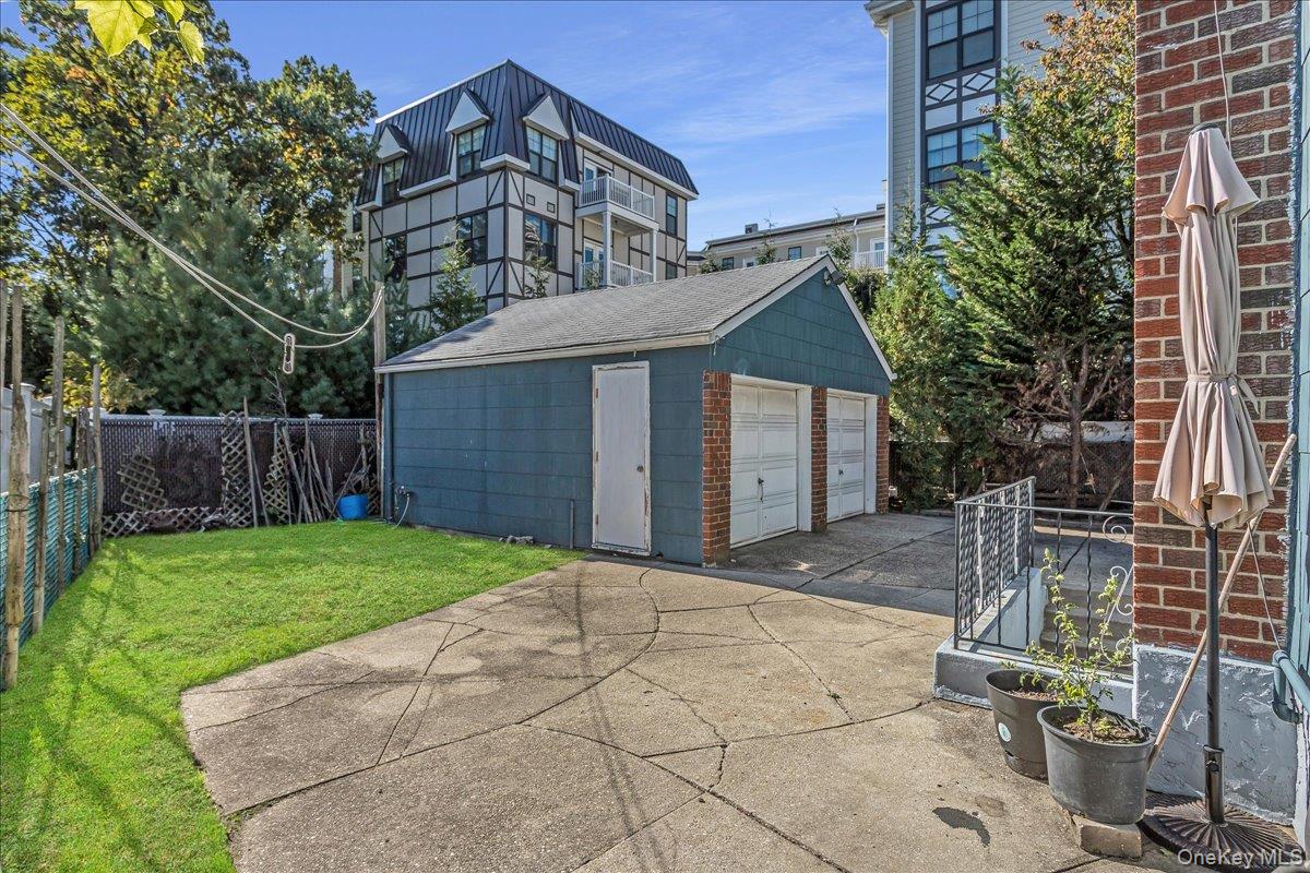 #18 photo, 12 Roxy Place, ナッソー郡 Lynbrook , NY 11563