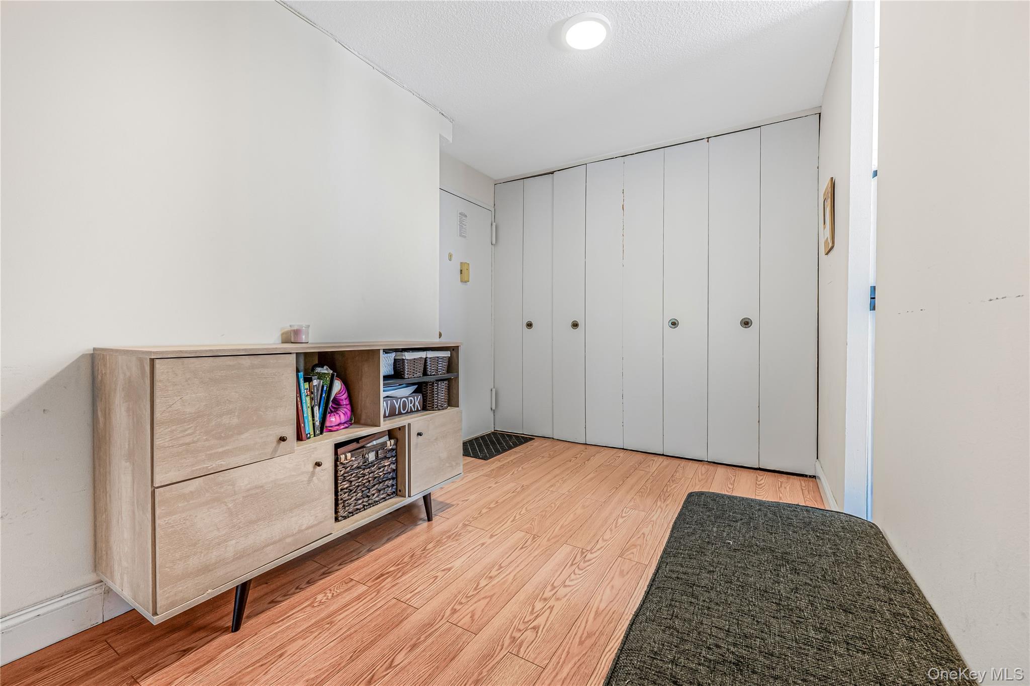 #7 photo, 118-17 Union Turnpike, クイーンズ区 Forest Hills , NY 11375