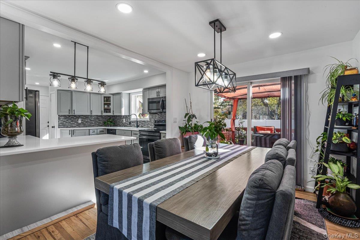 #17 photo, 95 Colonial Drive, ナッソー郡 Massapequa , NY 11758