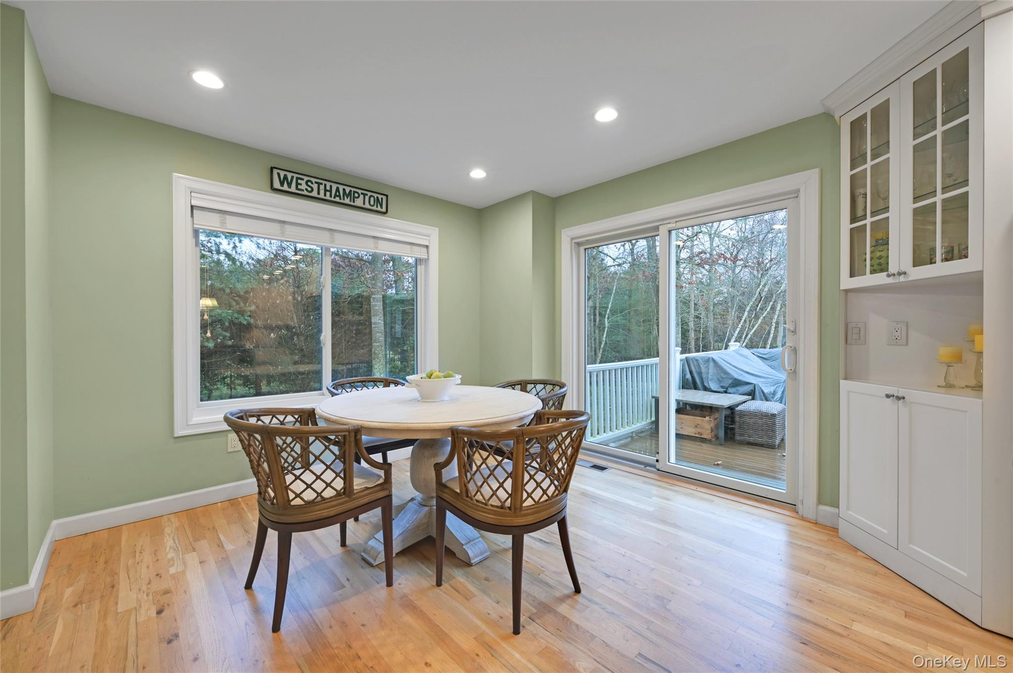 #12 photo, 9 North Quarter Road, Westhampton , NY 11977