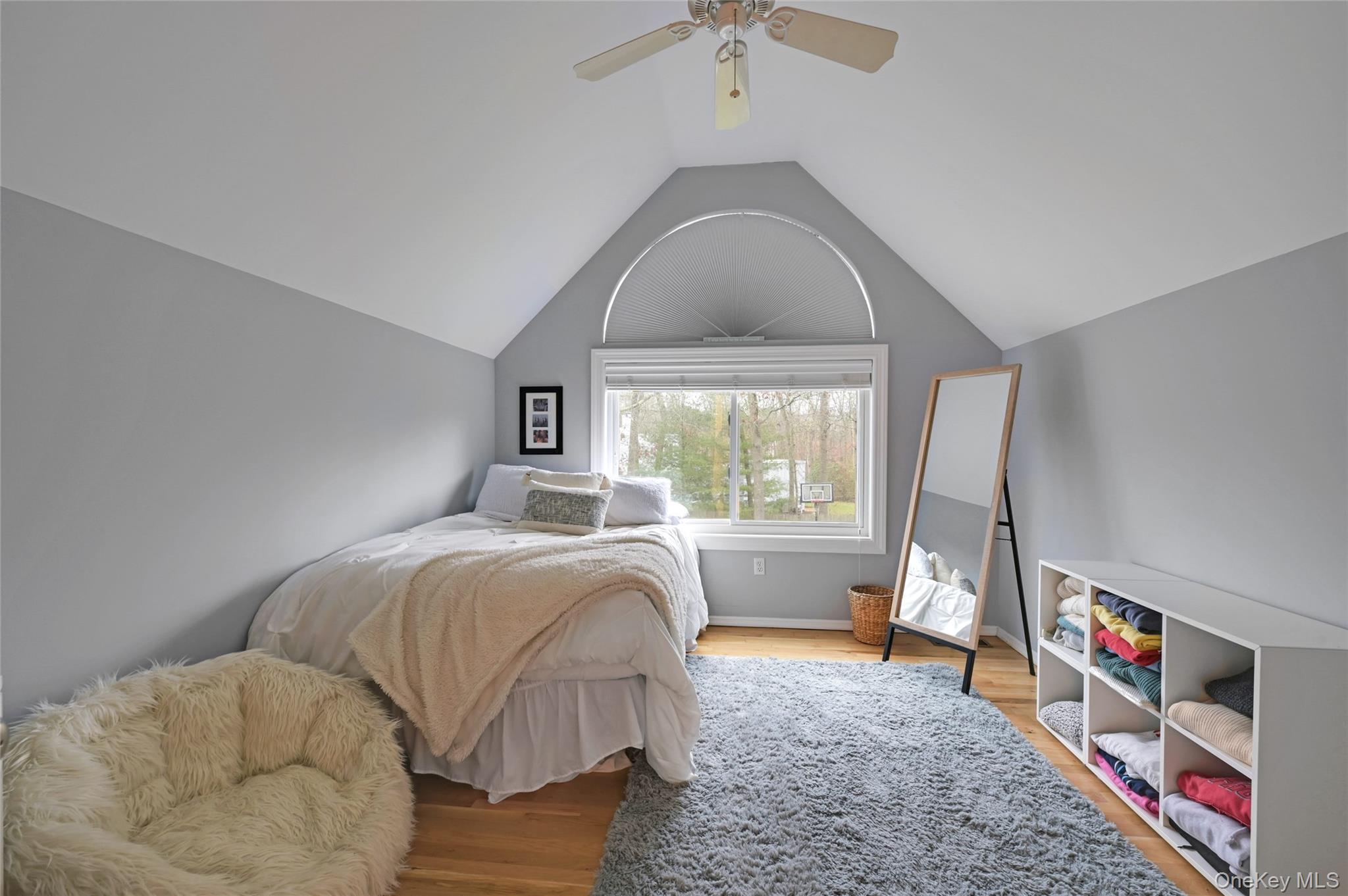 #16 photo, 9 North Quarter Road, Westhampton , NY 11977