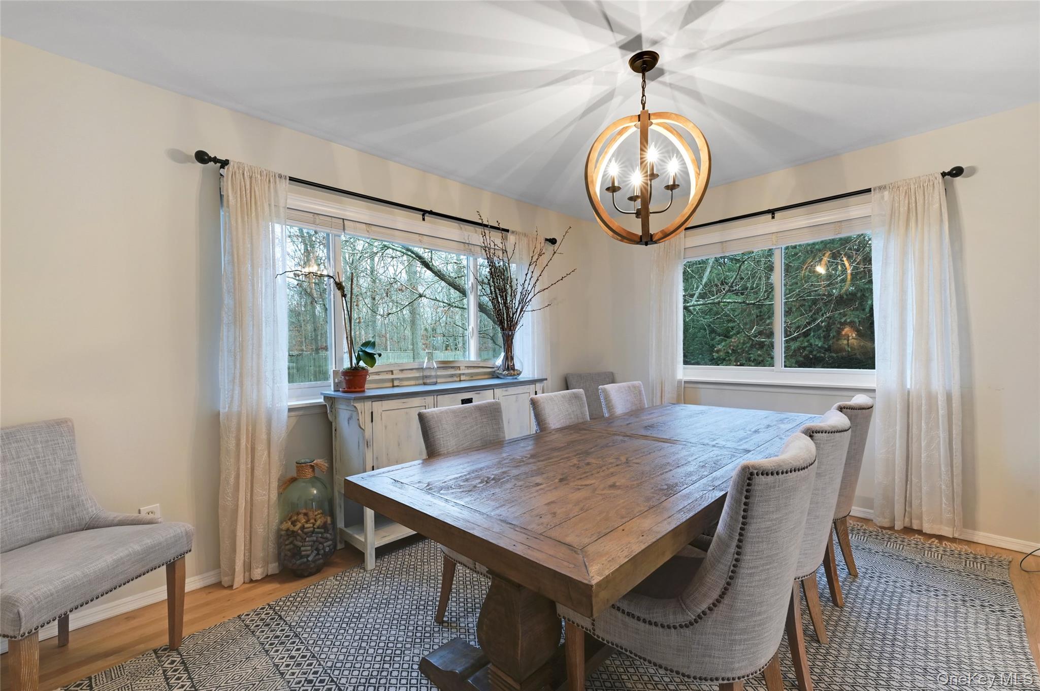 #8 photo, 9 North Quarter Road, Westhampton , NY 11977