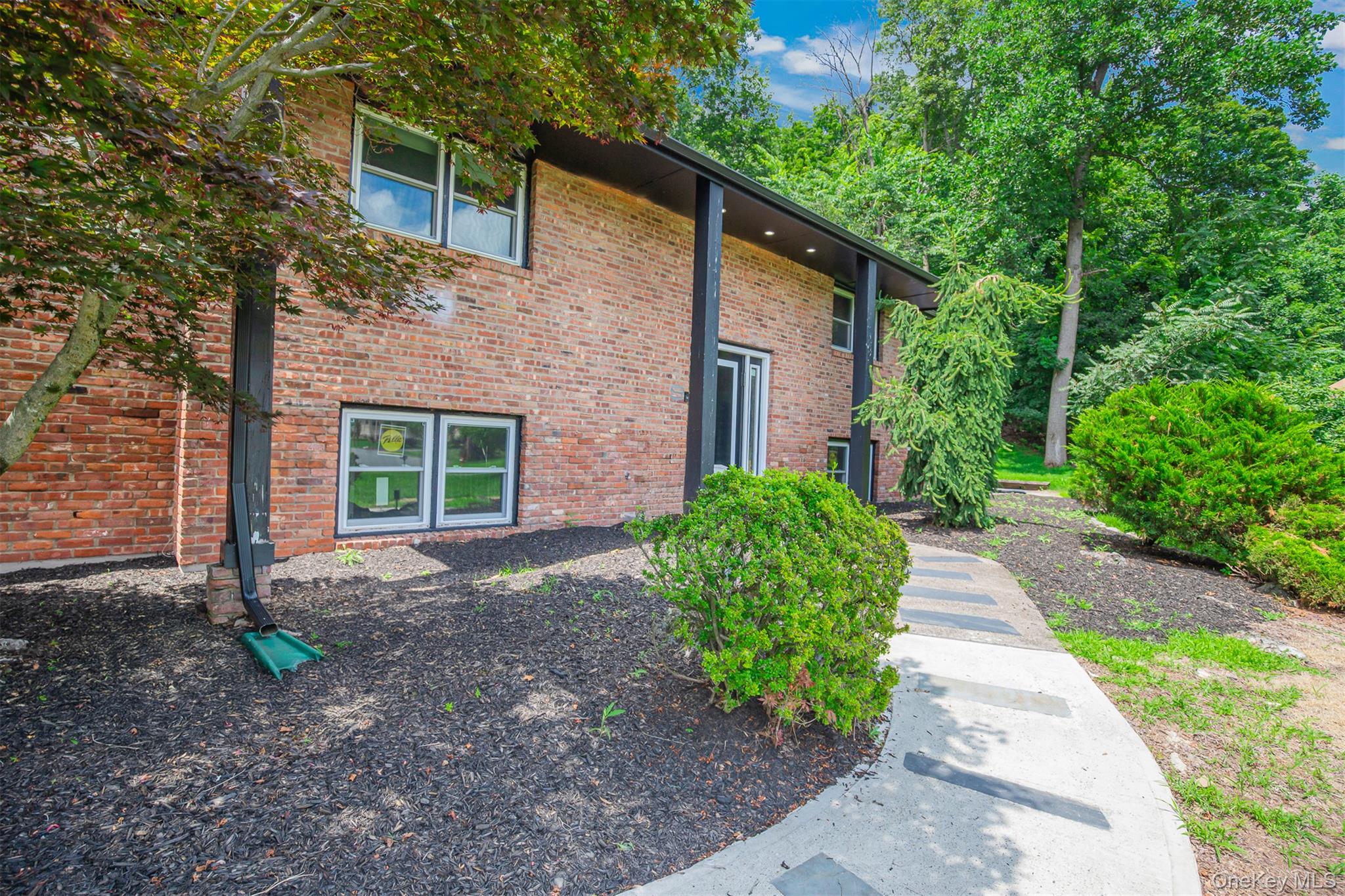 #4 photo, 7 Charlotte Drive, Spring Valley , NY 10977