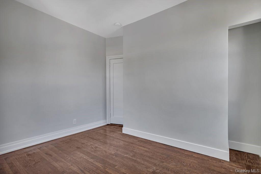 #10 photo, 107 N Forest Avenue, Rockville Centre , NY 11570