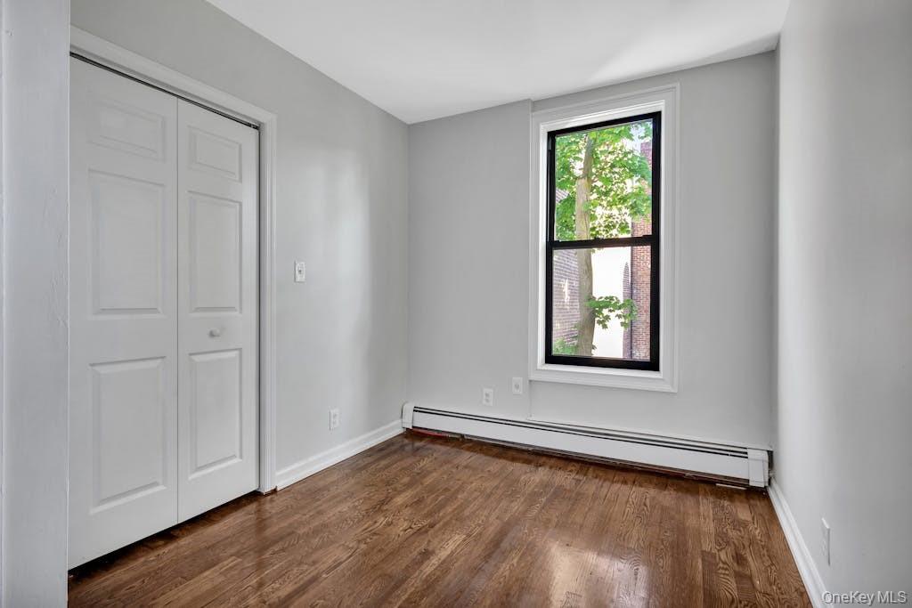 #12 photo, 107 N Forest Avenue, Rockville Centre , NY 11570