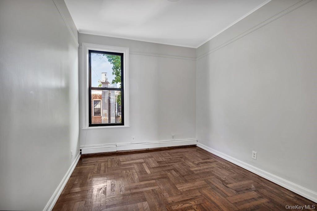 #4 photo, 107 N Forest Avenue, Rockville Centre , NY 11570