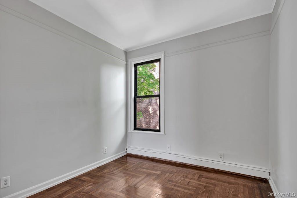 #5 photo, 107 N Forest Avenue, Rockville Centre , NY 11570